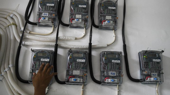 Tarif Listrik Resmi Turun Mulai Hari Ini