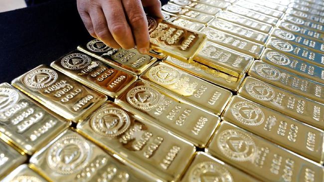 Harga Emas Antam Hari ini Stagnan di Rp 1.008.000 per Gram