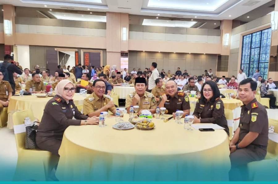 Bupati Rohul H.Sukiman Hadiri FGD dan Teken MOU Bersama Kejati Riau