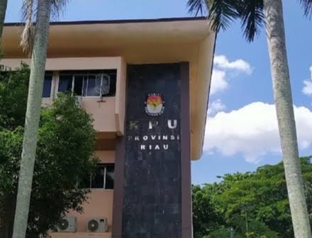 KPU Riau Buka Pendaftaran untuk Bacalon DPD dan DPRD Riau