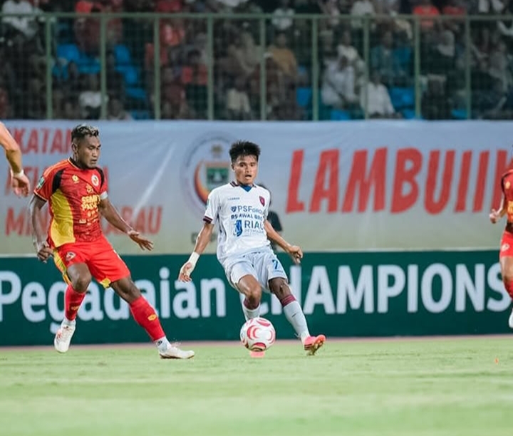 Gol Dimas Wicaksono Bawa PSPS Menang atas Semen Padang