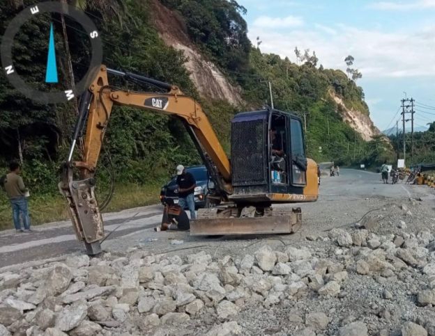 BPJN Riau Optimis Perbaikan Jalan Lintas Riau-Sumbar Selesai Tepat Waktu