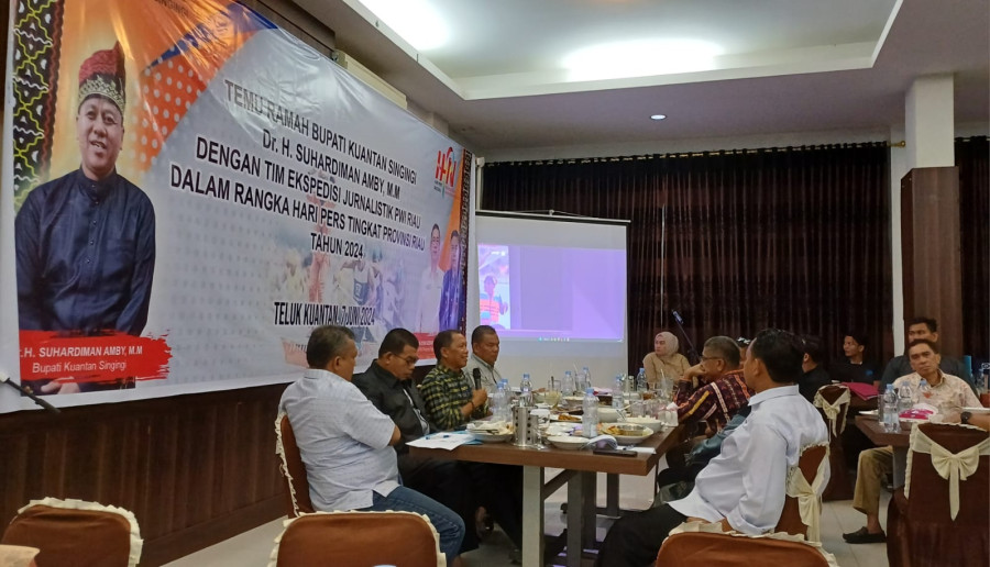 Bupati Kuansing Jamu Tim Ekspedisi Jurnalistik PWI Riau