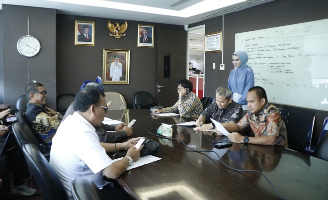 Banggar DPRD Riau Konsultasi ke Kemendagri Bahas Penyesuaian APBD 2026