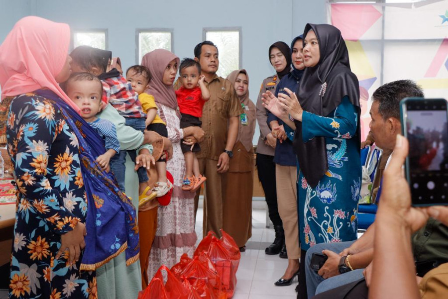LK2S Kampar Beri Bantuan Peningkatan Gizi pada Anak Stunting