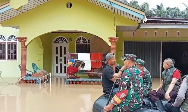 Dikepung Banjir, 6.467 Jiwa Masyarakat Riau Mengungsi