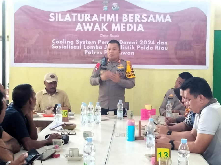 Polres Pelalawan Sosialisasikan Lomba Karya Jurnalistik Polda Riau