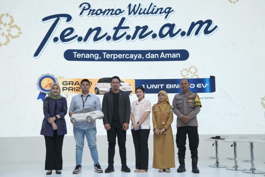 Wuling Undi Pemenang BinguoEV di GIIAS 2025, Devina dari Bekasi Barat Raih Hadiah Utama