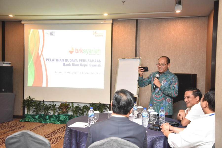 BRK Syariah Gelar Pelatihan Budaya Perusahaan di Batam