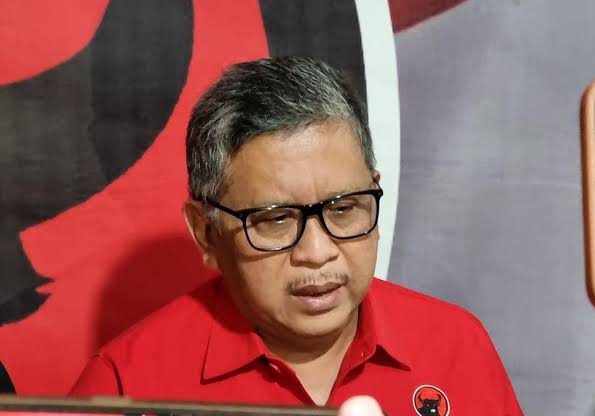 Hasto Melawan, Bongkar soal 3 Periode Jokowi dan Kriminalisasi Anies