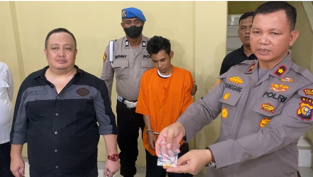 Nekat Demi Ongkos Pulang, Pemuda Asal Rohul Gasak Kalung Emas di Pekanbaru