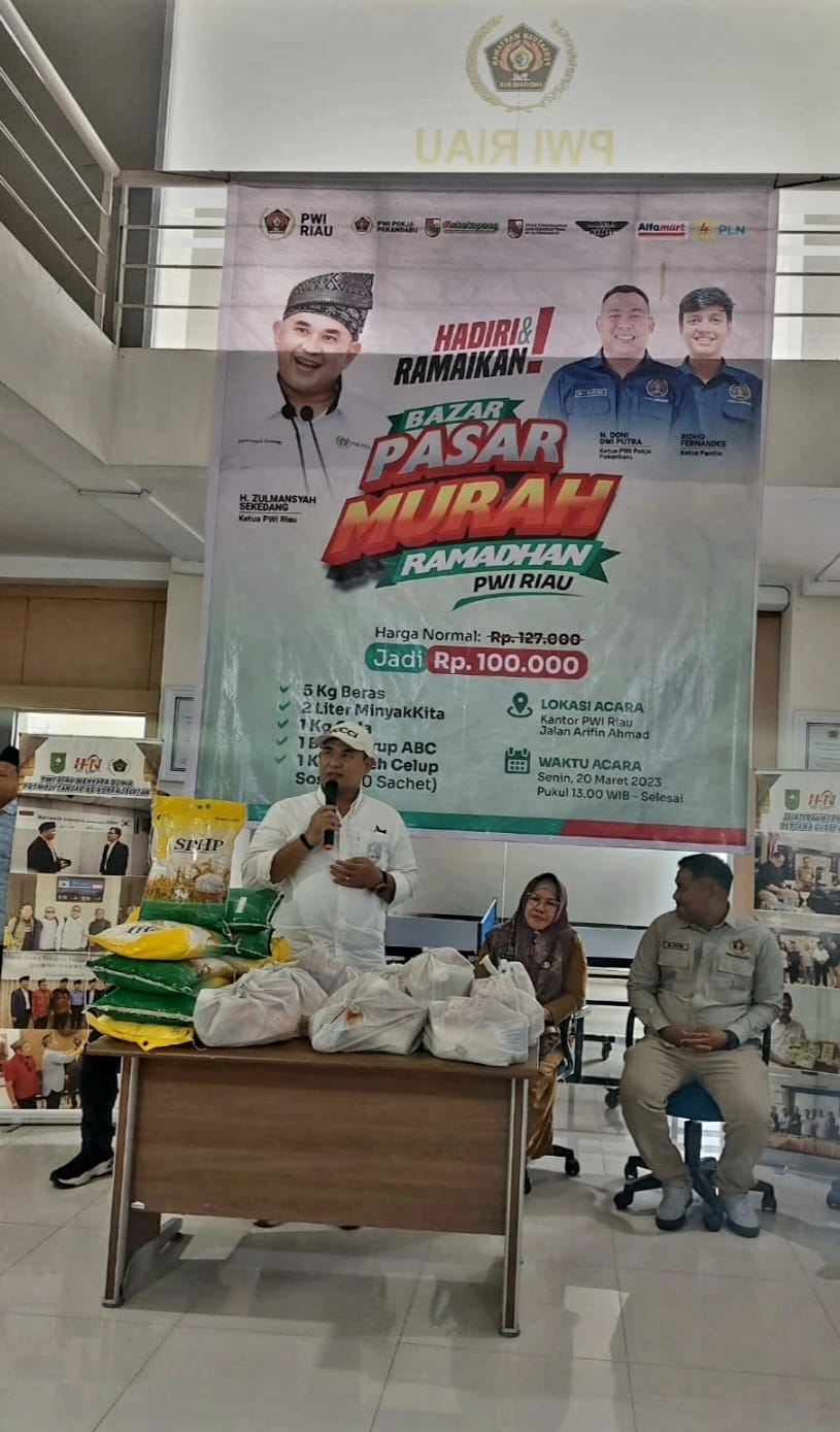 Pasar Murah Ramadhan PWI Riau, Rp100 Ribu Dapat Beras, Sirup, Migor, Gula dan Teh