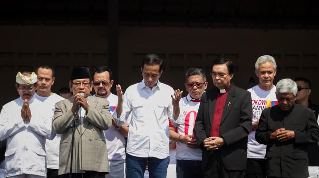 Jokowi dan Maruf Amin Ikuti Doa Kebangsaan Lintas Agama Pagi Ini