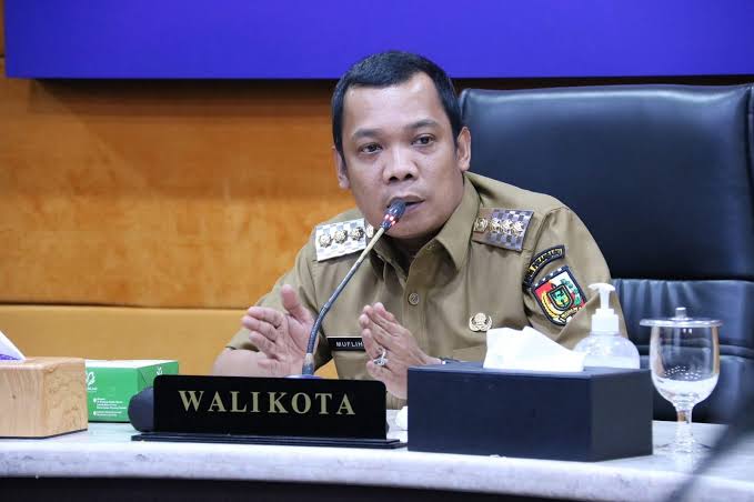 Pj Wako Pekanbaru Ingatkan RT dan RW Tidak Terlibat Politik Uang