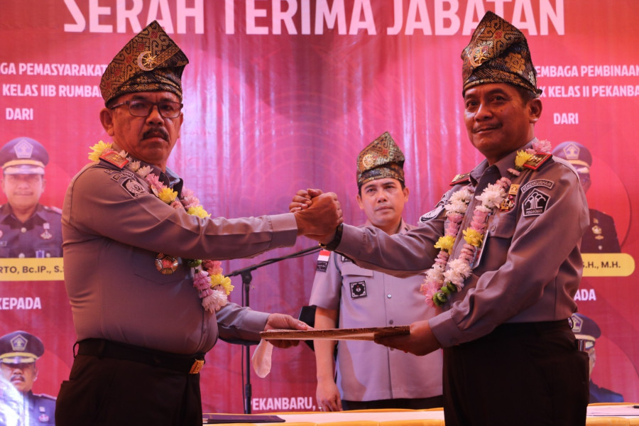 Hadiri Sertijab Kalapas Narkotika dan LPKA, Ini Pesan Kepala Kemenkumham Riau