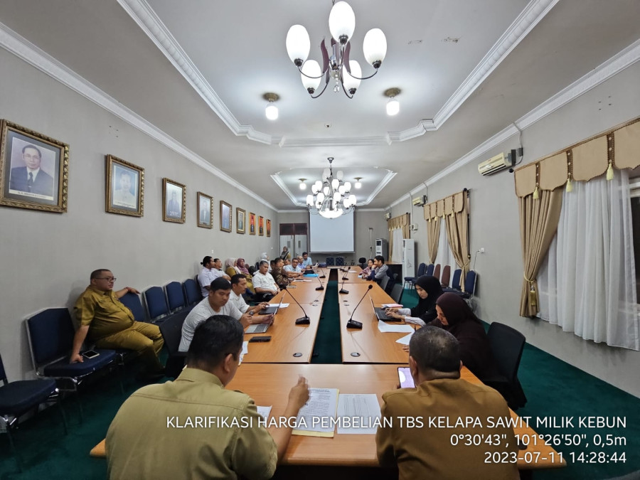 Tindak Lanjuti Temuan Harga Sawit oleh Gubri, Ini Hasil Pertemuan Disbun Riau dengan PKS