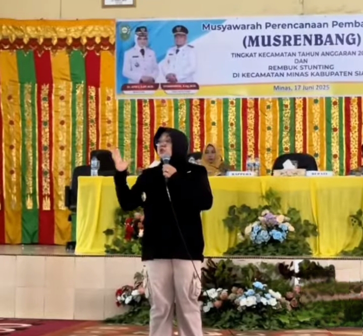 Afni Z Buka-Bukaan Soal Keuangan Siak,  Utang Tunda Bayar Lunas Tahun Ini