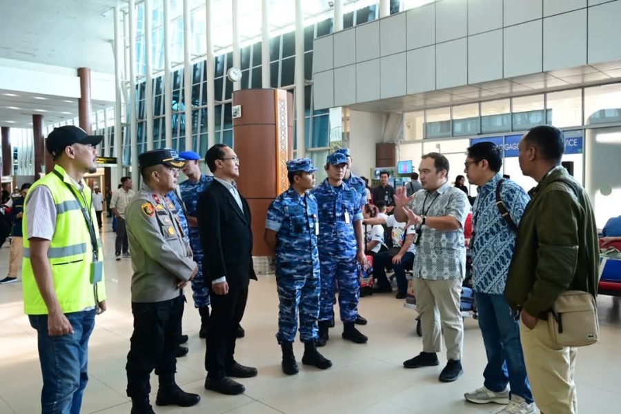Danlanud Tinjau Posko Monitoring Lebaran di Bandara SSK II Pekanbaru
