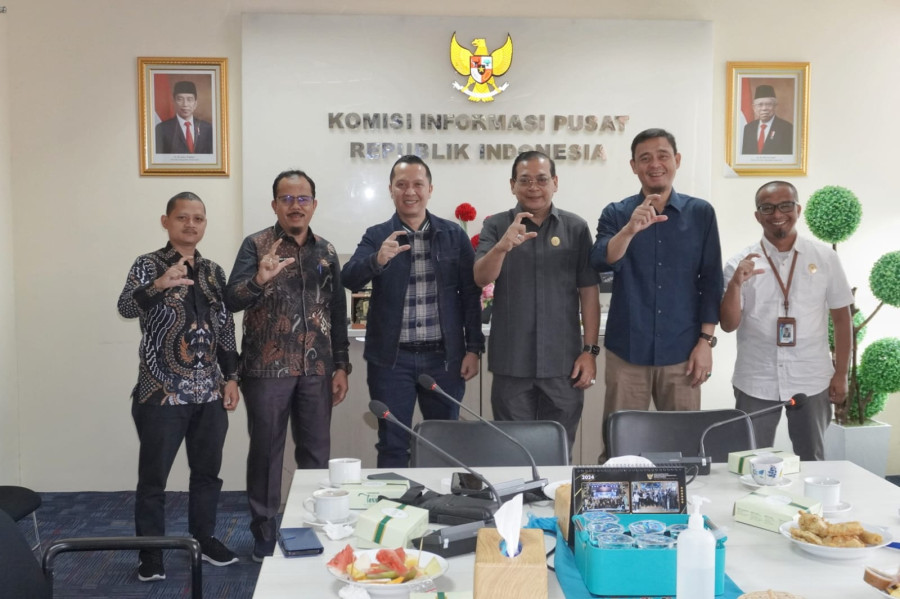 Pertama di Sumatera, Bupati Afrizal Sintong Dukung Lahirnya KI Rohil