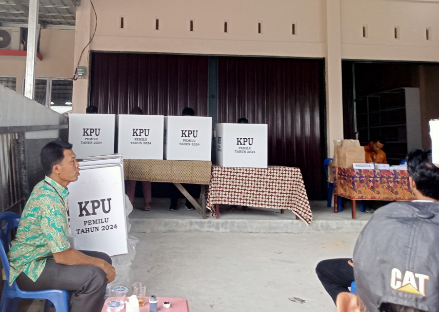 KPU Riau Klaim Pemungutan Suara di Riau Berjalan Lancar
