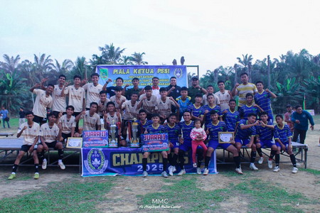 Doa untuk Almarhumah Istri Bupati Rohil Mengiringi Final Piala Ketua PSSI