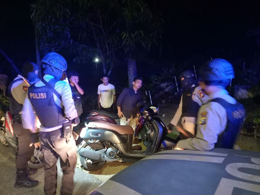 Antisipasi Kejahatan, Tim Tembak Polres Kampar Gencar Gelar Patroli