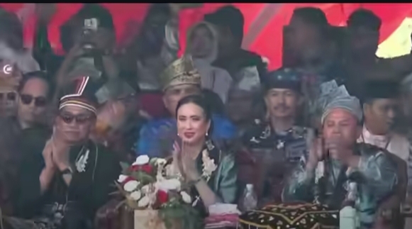 Menparekraf Buka Pacu Jalur 2025, Tradisi Kuansing Kian Mendunia