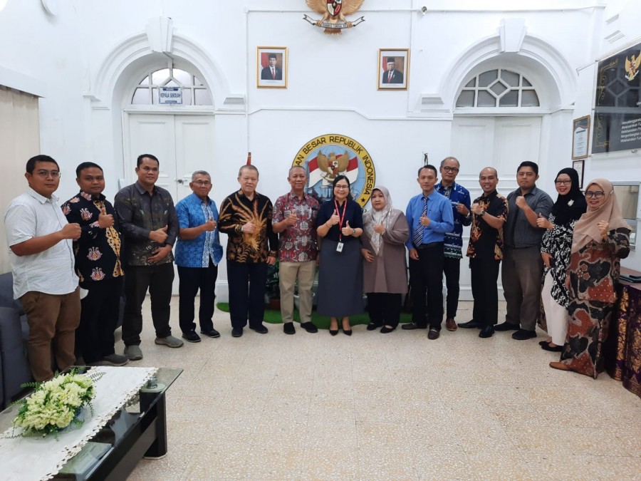 UIR Komit Dukung Pendidikan Anak Indonesia di Malaysia