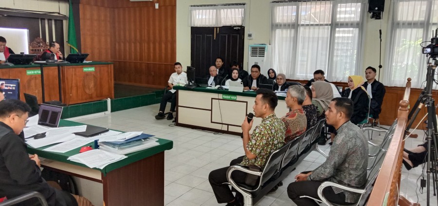 Sidang OTT Risnandar Cs Berlangsung Sampai Malam, Sejumlah Saksi Akui Novin Bagi-Bagi Uang Rasuah