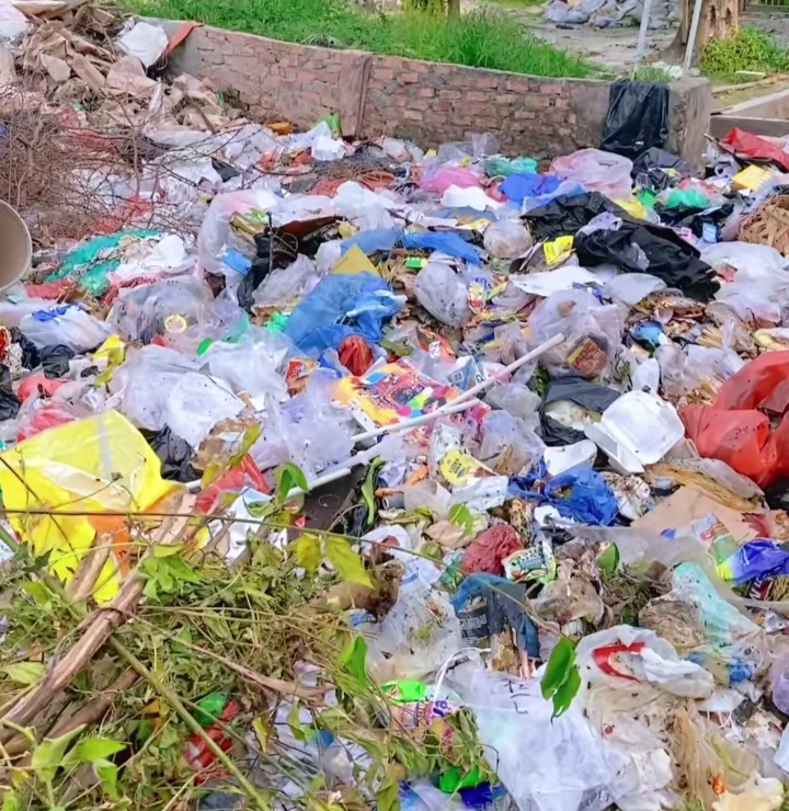 3 Warga Pekanbaru  Kena OTT Buang Sampah di TPS Liar