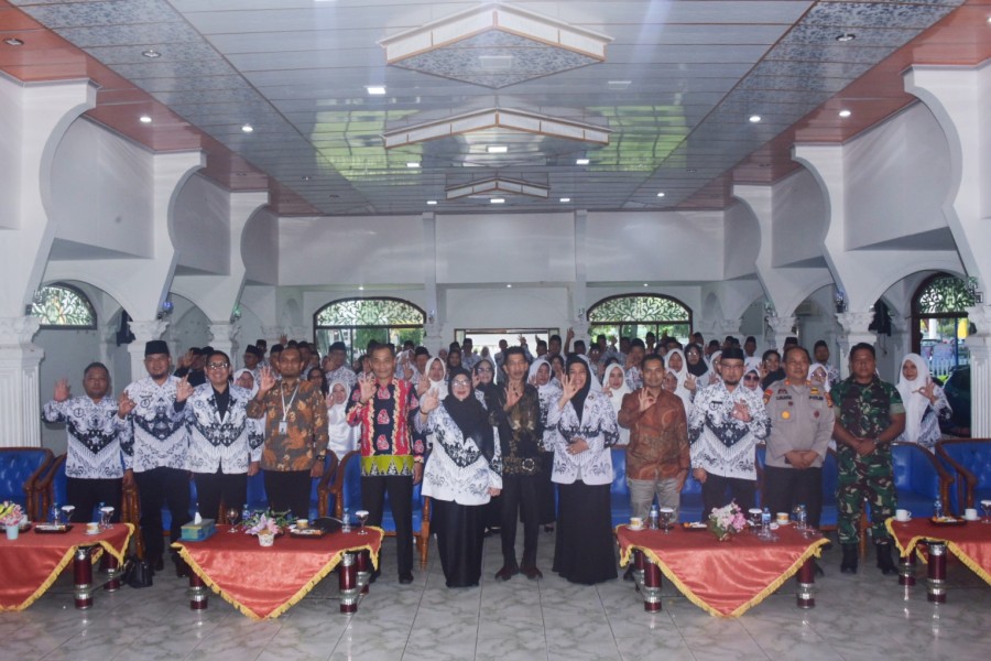PGRI Diminta Jadi Garda Depan Transformasi Pendidikan Bengkalis