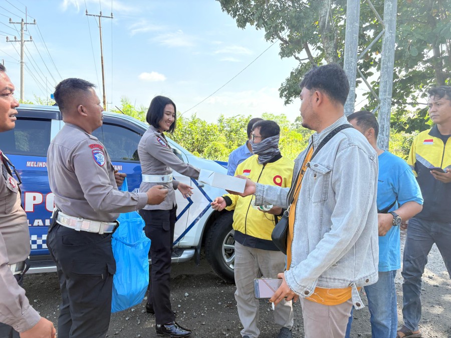 Ditlantas Polda Riau Gencarkan Sosialisasi Operasi Zebra Lewat Jumat Berkah