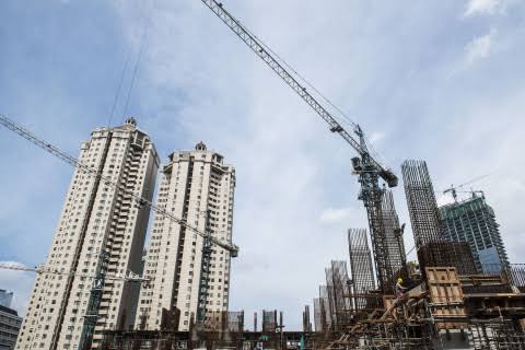 Riau Unggul dalam Pencapaian Investasi, Tujuan Utama di Sumatera dan Nasional