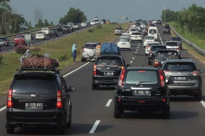 Jokowi Ungkap Alasan Pemerintah Tak Larang Mudik