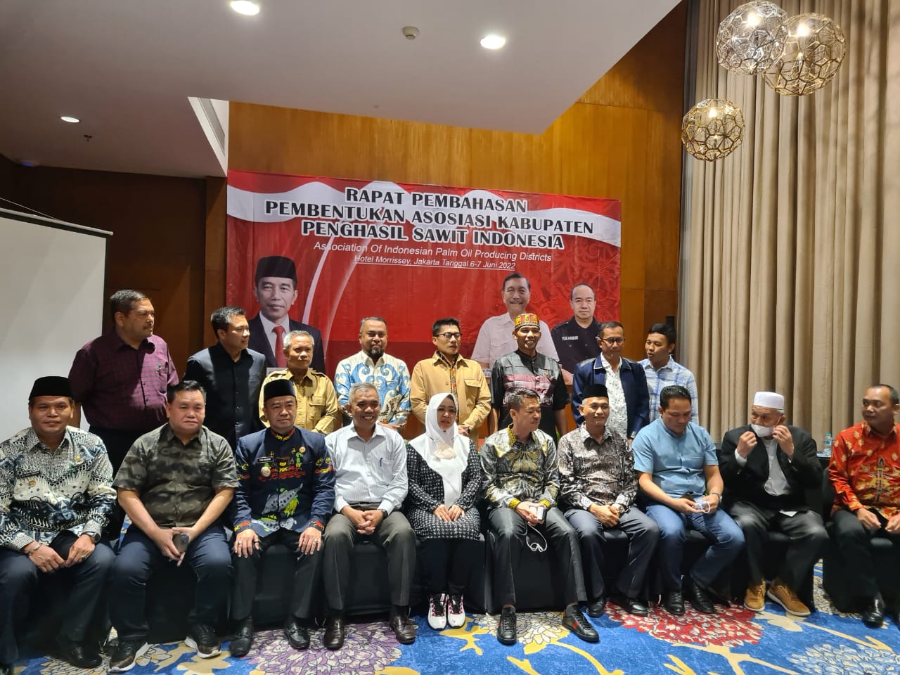 Diinisiasi Intsiawati Ayus, Asosiasi Kabupaten Penghasil Sawit Deklarasikan Diri