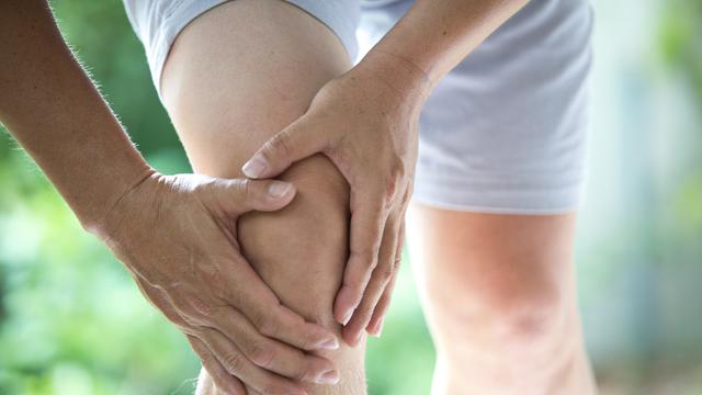 3 Jus yang Ampuh Mencegah dan Sembuhkan Penyakit Asam Urat