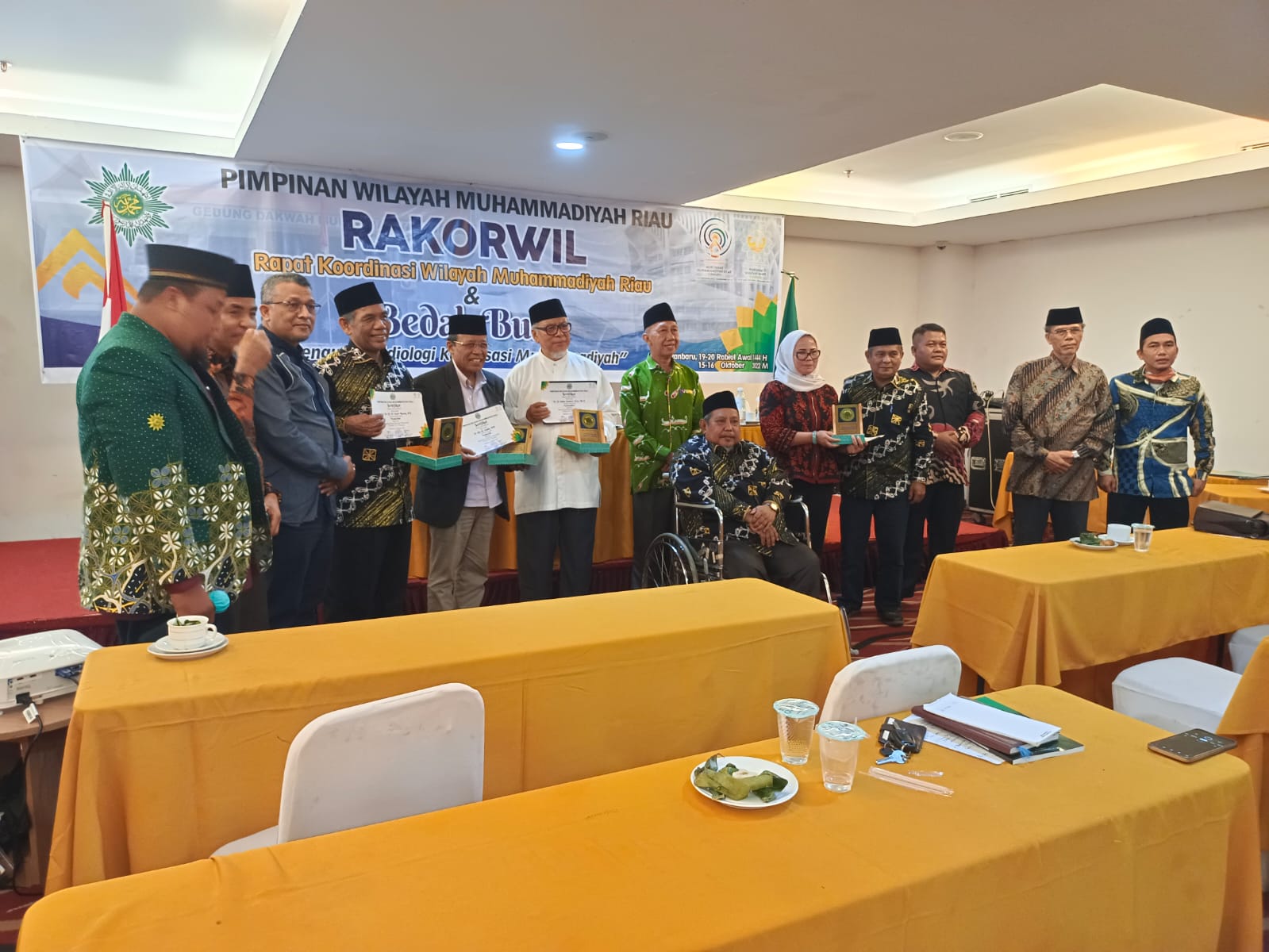 Jelang Muktamar Ke-48 Muhammadiyah, PW Muhammadiyah Riau Gelar Rakorwil dan Bedah Buku
