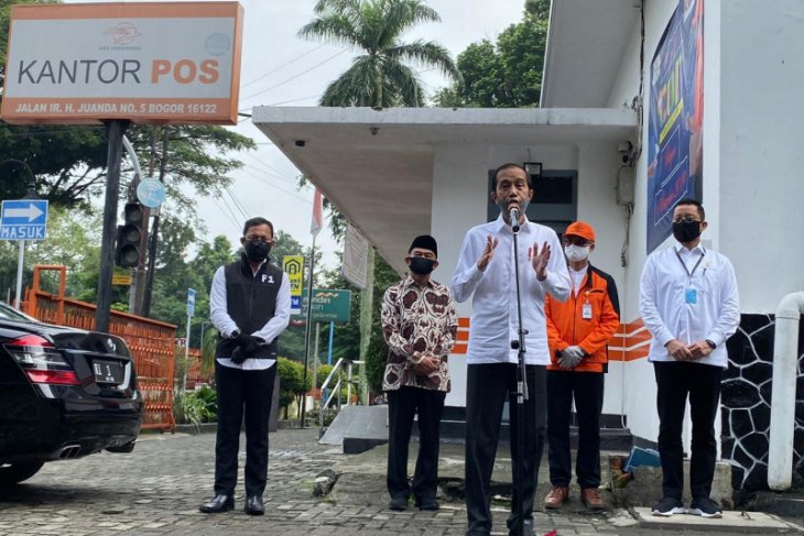Jokowi: Warga yang Belum Terima Bantuan Tunai Lapor RT/RW
