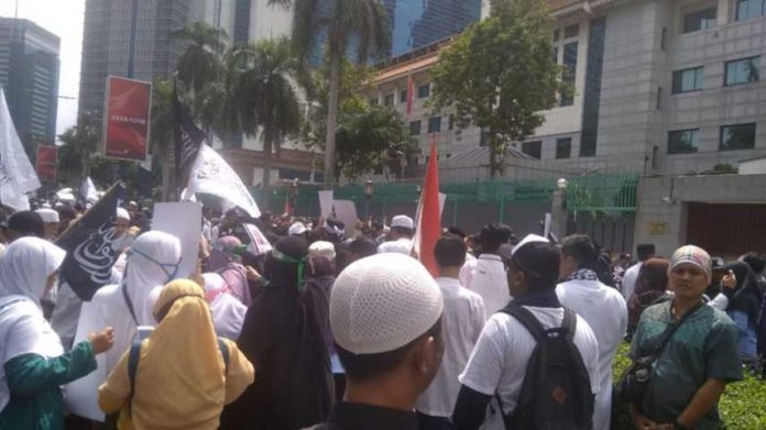 Aksi Damai Di Kedubes, PA 212 Minta Dubes Cina Angkat Kaki Dari Indonesia