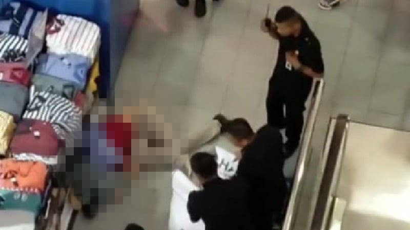 Patah Hati Ditinggal Kekasih, Pria Nekat Terjun dari Lantai 7 Thamrin Plaza Medan