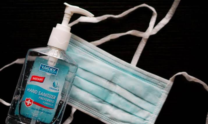 Sempat Meroket, Harga Masker dan Hand Sanitizer Kini Menurun