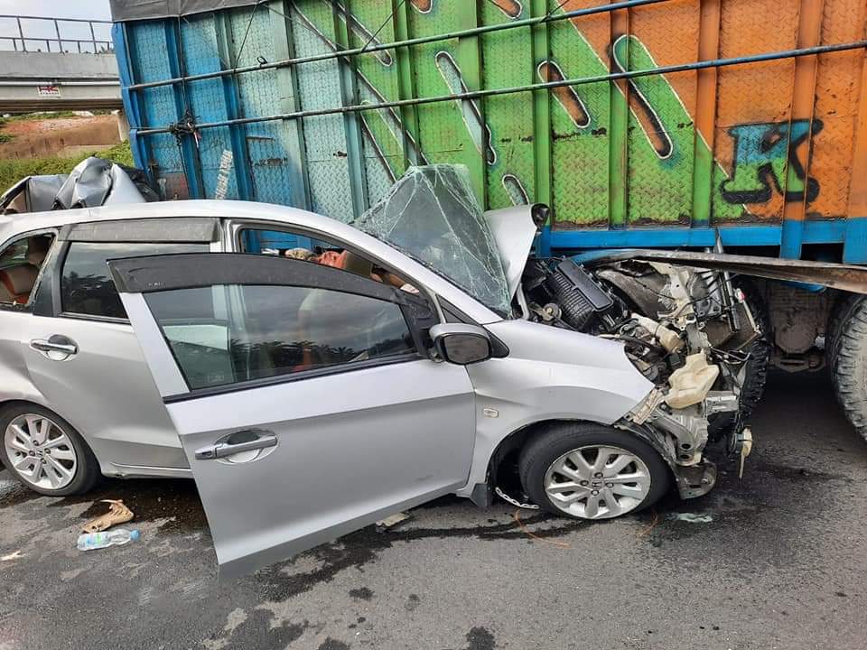 Marak Kecelakaan di Tol Permai, Gubri Ingatkan Supir Tidak Kebut-kebutan