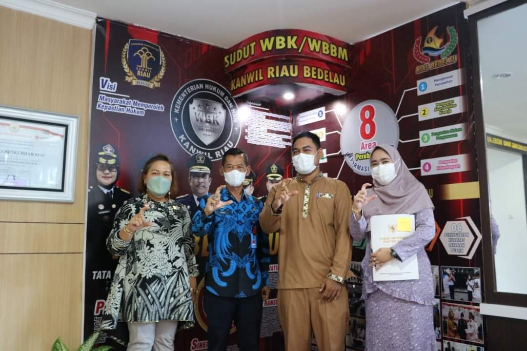 Komisi Informasi Riau Kunjungi Kanwil Kemenkumham Riau