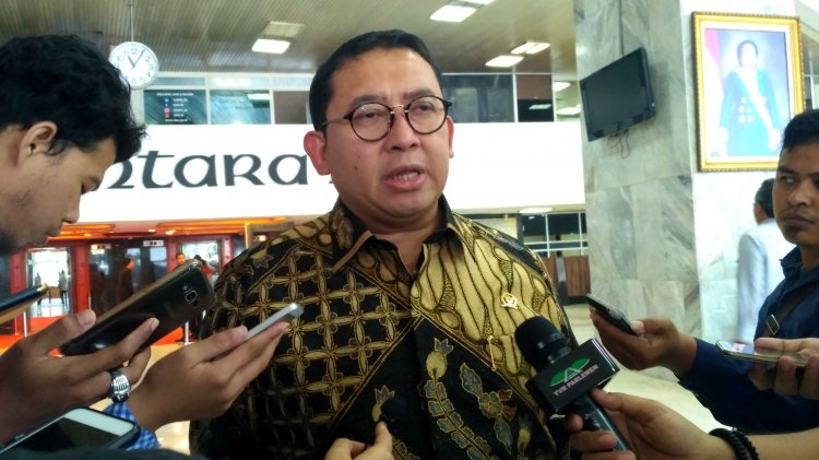Komentar Fadli Zon Terkait Dahnil, 
