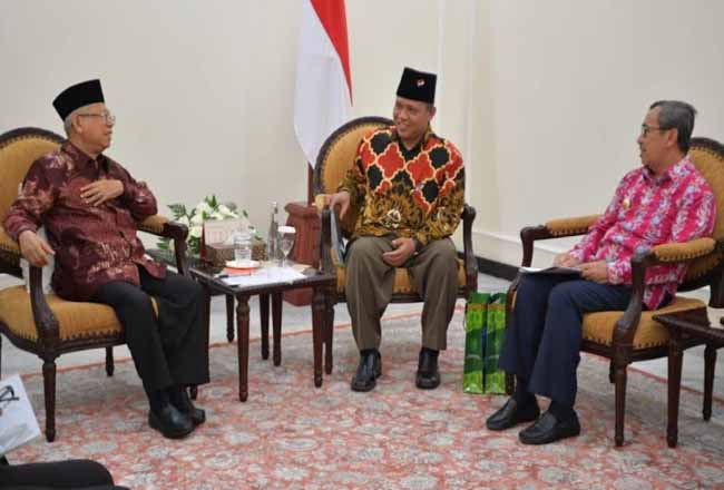 Gubri, Rektor UIN Suska, Temui Wapres, Riau Potensi Jadi Zona Ekonomi Syariah Indonesia