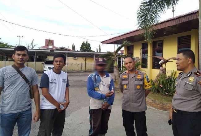 Guru SD di Pekaitan Rohil Diamankan Polisi, Diduga Bakar Lahan