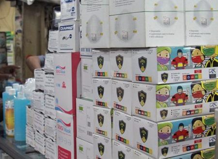 Menaker: Seluruh Perusahaan Wajib Sediakan Masker Cegah Corona