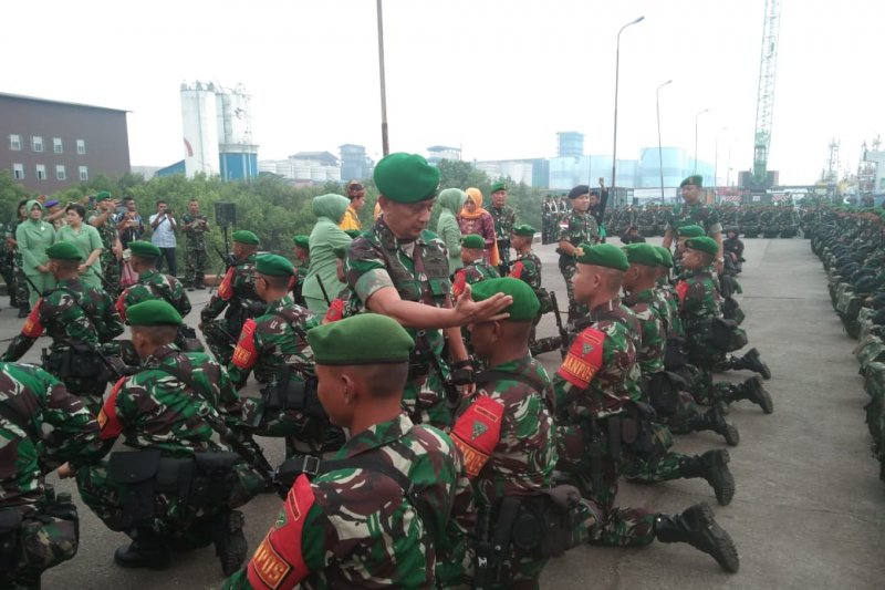 Pangdam Bukit Barisan Lepas 450 Prajurit Pengamanan Perbatasan RI Malaysia di Dumai