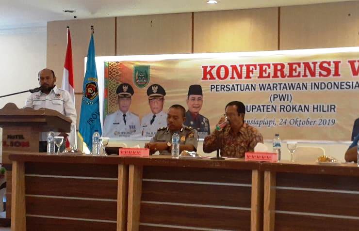 Bupati: Eksistensi PWI Rohil Harus Kita Upayakan Sebagai Perekat dan Pemersatu Insan Pers