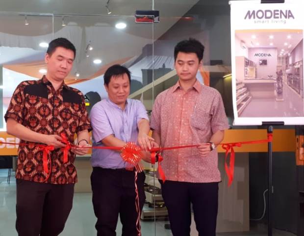 Bidik Segmen Premium, MODENA Home Center Kini Hadir di Pekanbaru